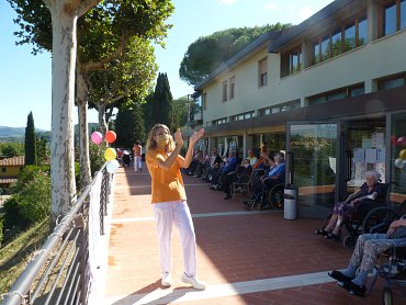 Festeggiamento con Gli Ospiti